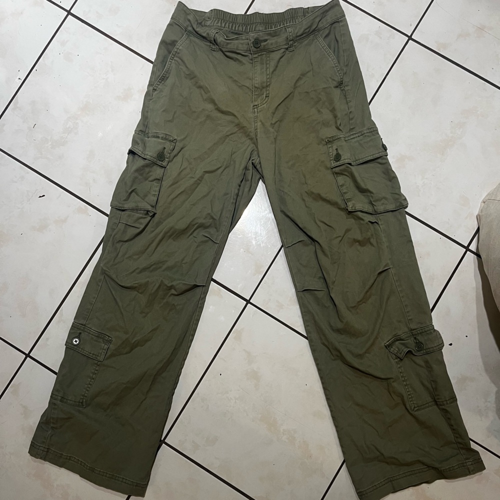 Wild Fable Green Cargo Pants